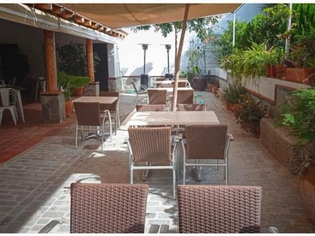 Hotel Entreolivos