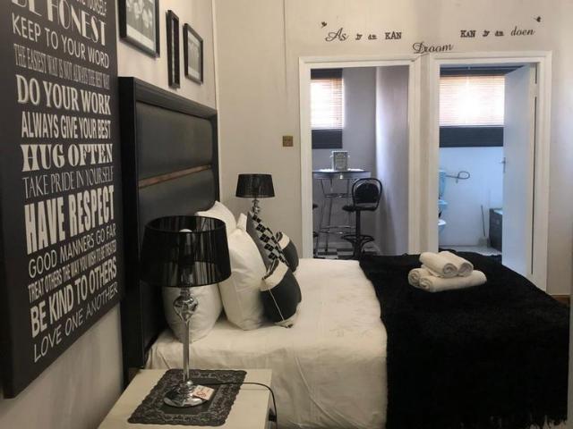 Hotel For Sale in Gouda