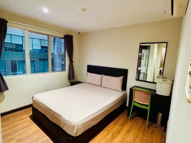 HOTEL HOT BALLON MASTER ROOM At TAMAN INTAN, KLANGMOVE IN IMMEDIATELY