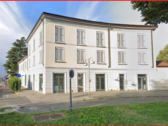 Hotel in vendita a Monza