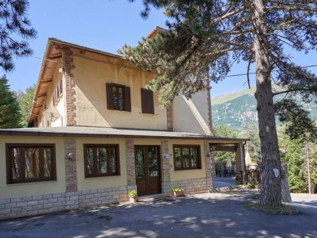 Hotel in vendita a Palena