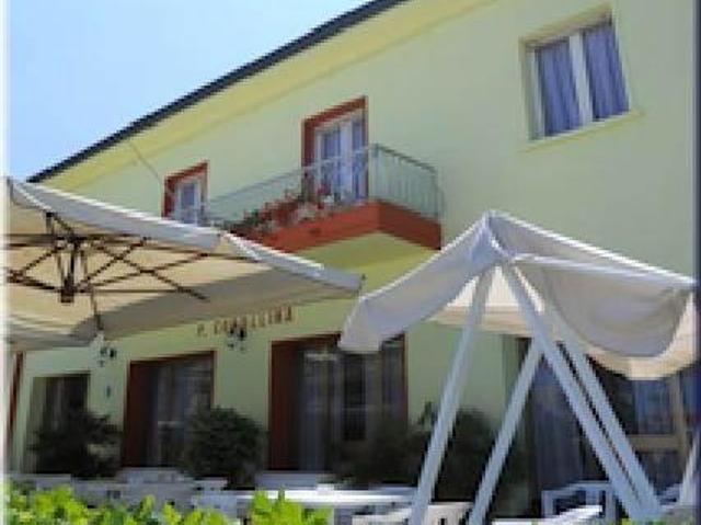 Hotel in vendita a Rimini