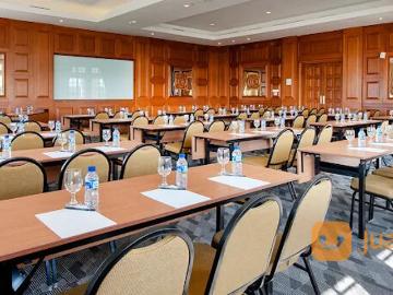 Hotel Mewah Aktif di Cepu, Kabupaten Blora