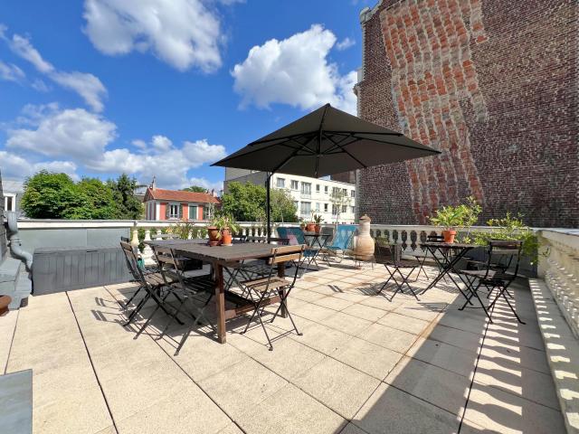 Hôtel particulier 4 pièces avec terrasse