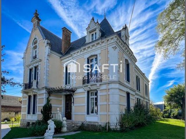 Hôtel particulier 600 m2, 12 pièces, 10 chambres