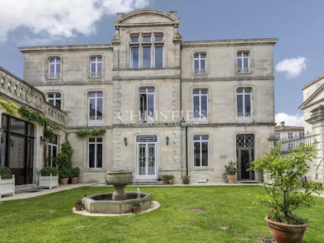 Maison avec terrasse