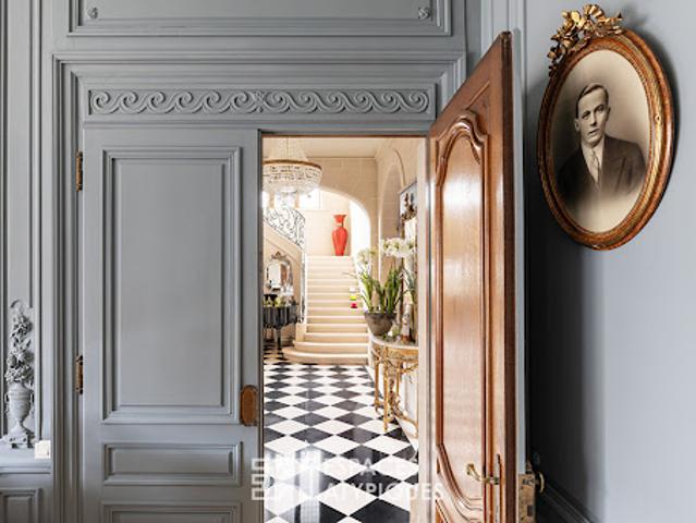 Hôtel particulier avec jardin