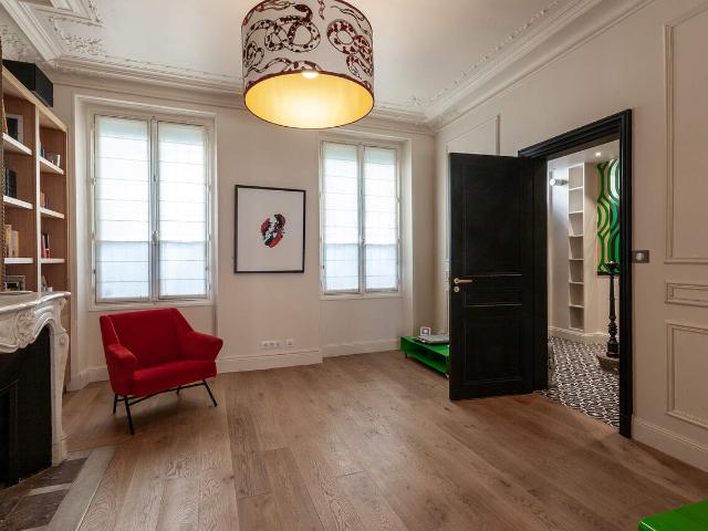 Hôtel particulier à louer Paris 16 | Rue des Marronniers