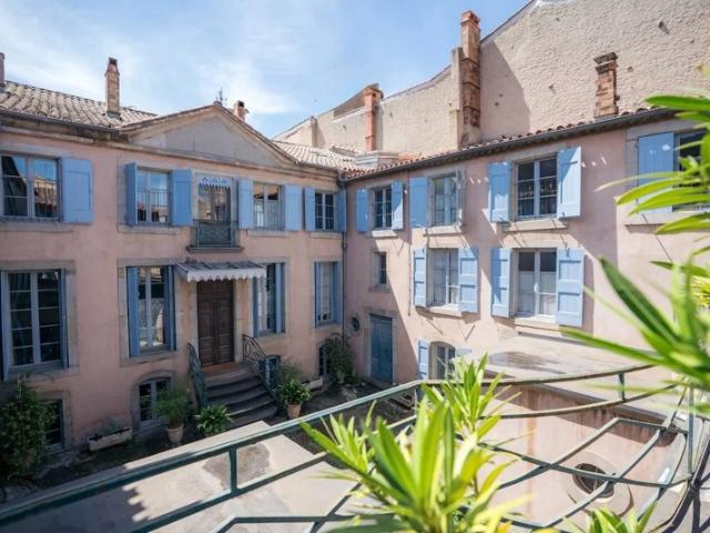 Hotel particulier au coeur de la Bastide Saint Louis