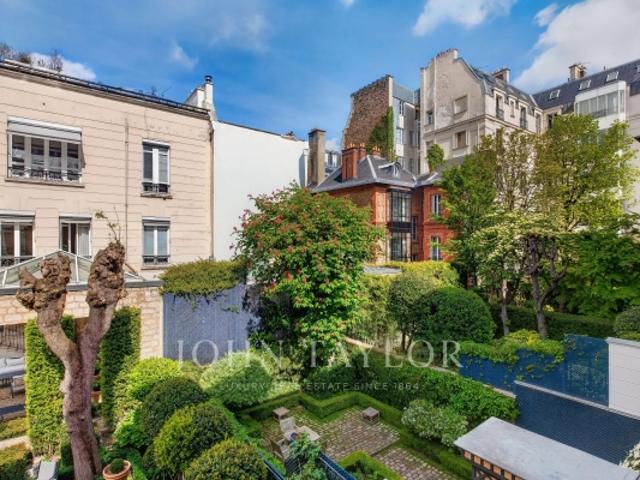 Hôtel particulier au coeur de la Muette