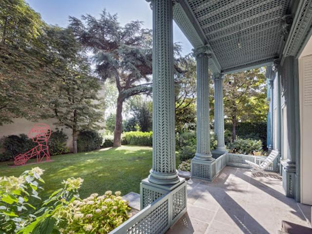 Hôtel particulier avec jardin