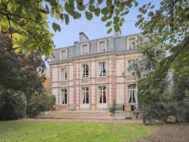 Hôtel particulier avec jardin
