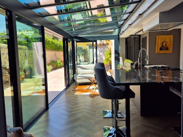 Hôtel particulier avec jardin