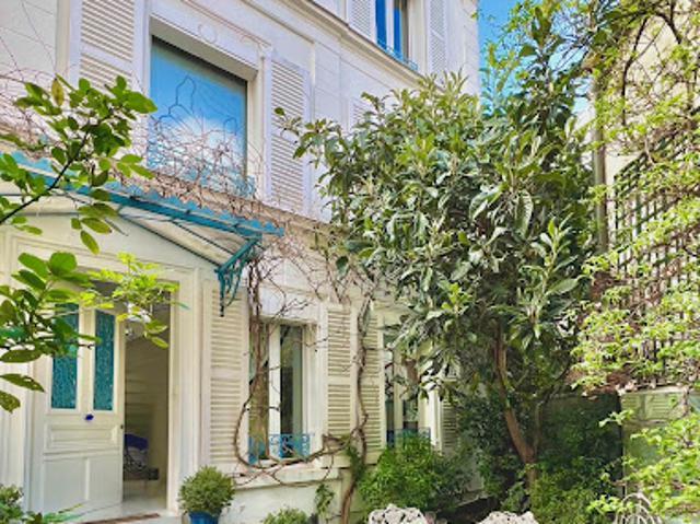 Hôtel particulier avec jardin