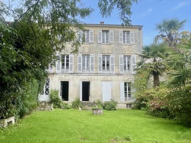 Hôtel Particulier, centre ville, vue sur la rivière