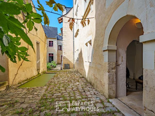 Hôtel particulier classé monument historique avec jardin