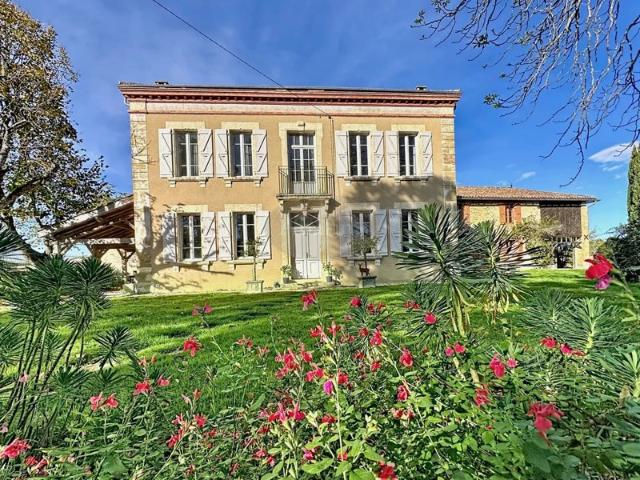 Hôtel particulier, gîte, parc