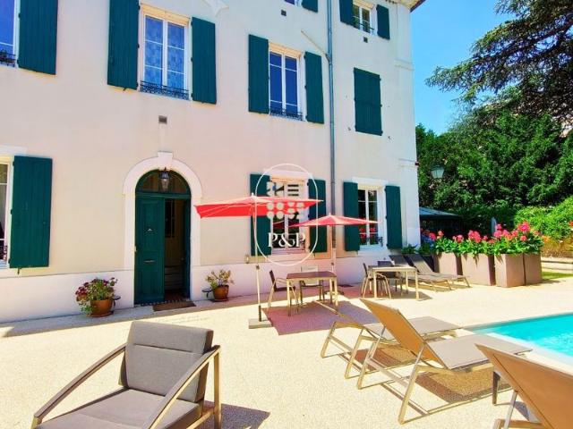 Hôtel particulier avec chambres d'hôtes
