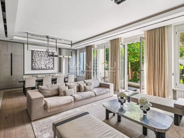 HOTEL PARTICULIER NEUILLY BOIS