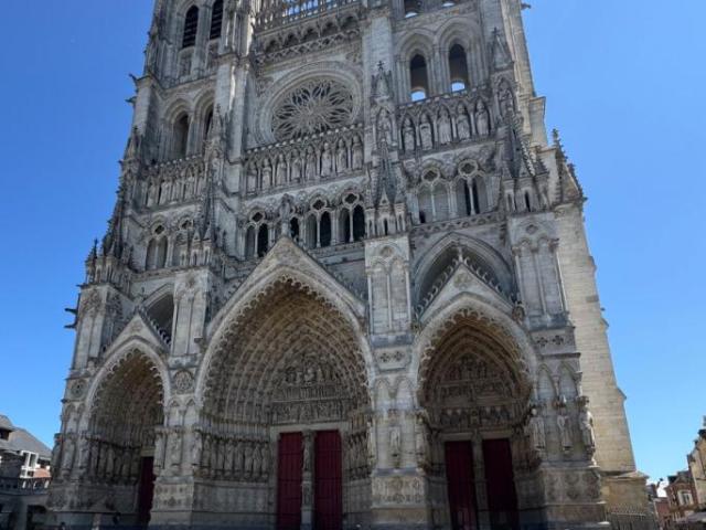 Hotel particulier, secteur Amiens Cathédrale, 550 m2 à rénover