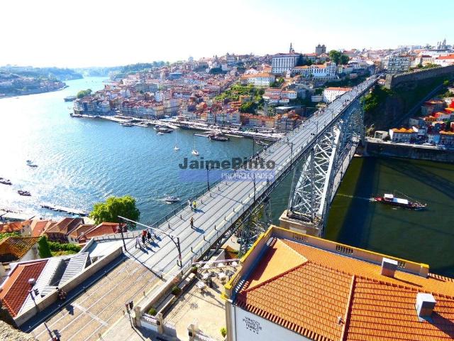 Hotel Projeto Aprovado p/ 120 quartos. Portugal, Porto, V. N. Gaia