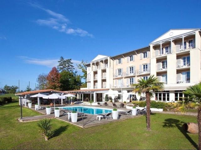 HOTEL RESTAURANT Murs et fonds à vendre