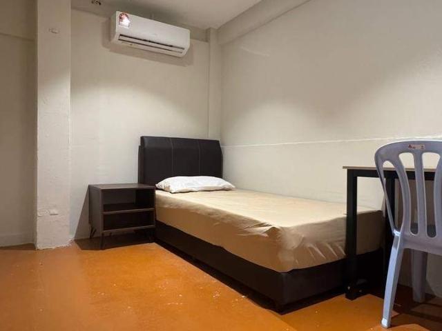 ️ Hotel Room in Chow Kit Zero Deposit Offer |Attached Bathroom | Fully Furnished ️ | Near LRT | Move In Anytime ✔
