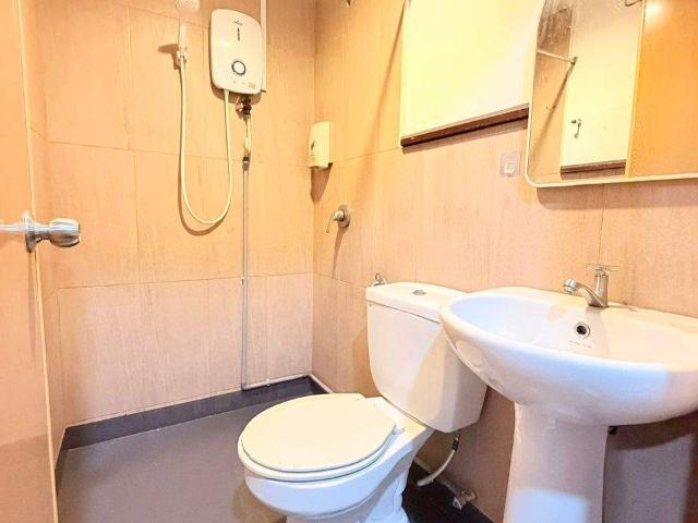Hotel Room in Puchong Below RM1,000/Month | Short & Long Stay Available | Near IOI Mall & LRT