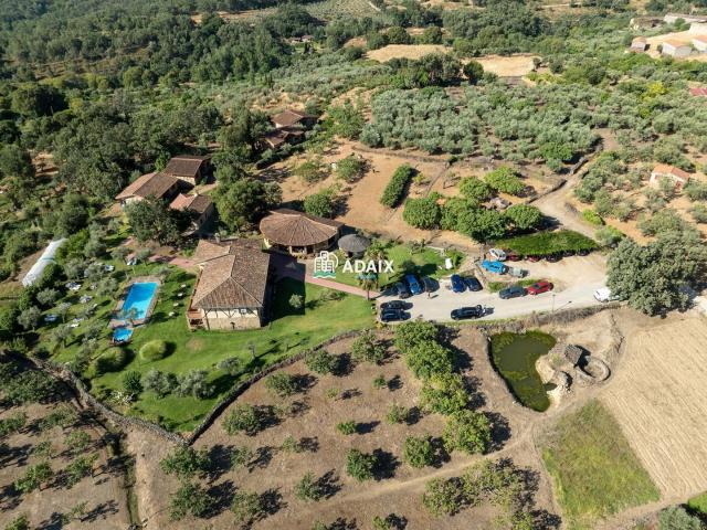Hotel Rural en Venta en Losar de la Vera. Inversión de Alto Valor