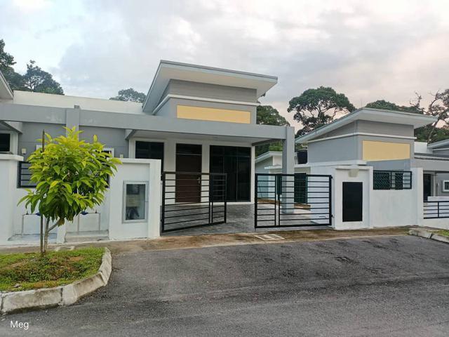 HotSINGLE STOREY SEMI D Taman Rimbunan Kelubi Batu 19 Hulu Langat