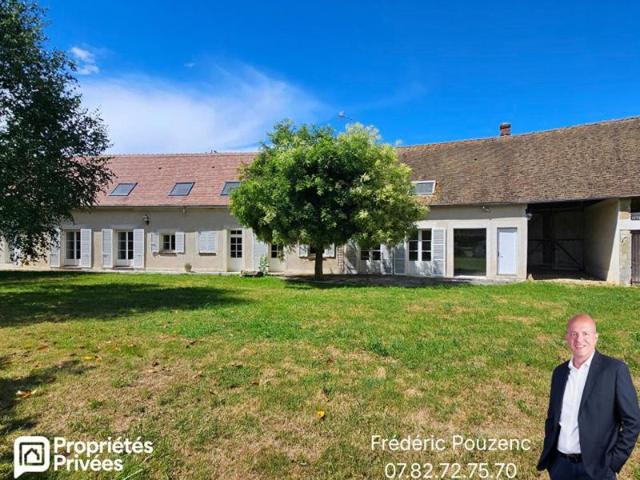 Houdan et N12 proche / Maison rénovée 210 m2 / 5 chambres + dépendances