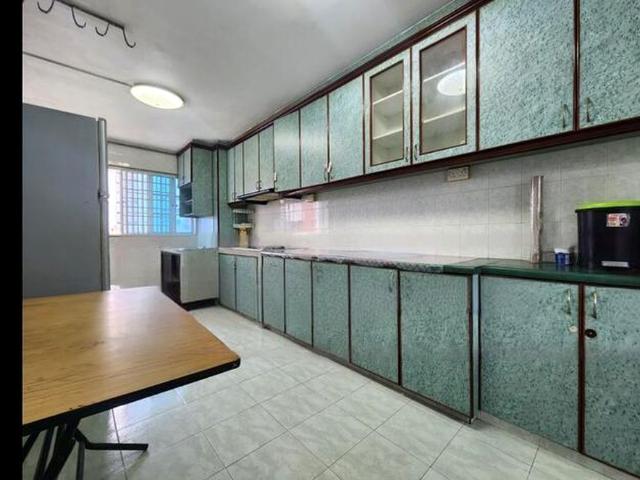 Hougang Avenue 4 Hougang, HDB 4 Rooms