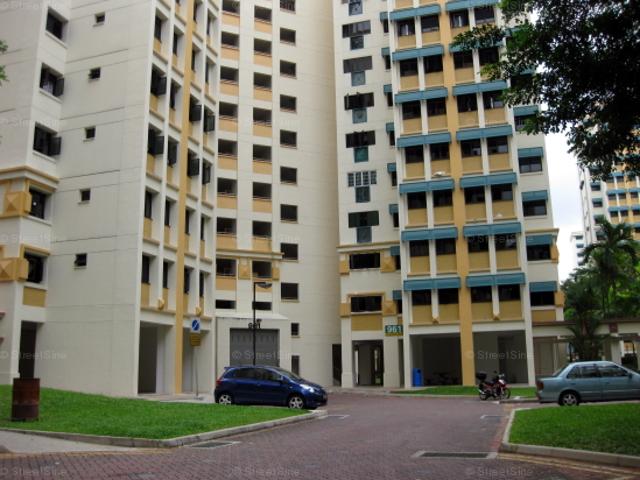 Hougang Avenue 9 Hougang, HDB Executive