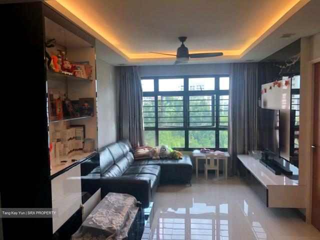 Hougang Crimson Hougang, HDB 4 Rooms