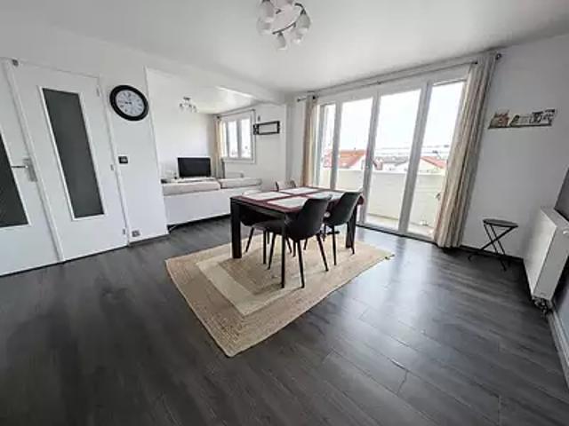 Houilles 78800 Location appartement 3 pièces t3 au dernier étage parking