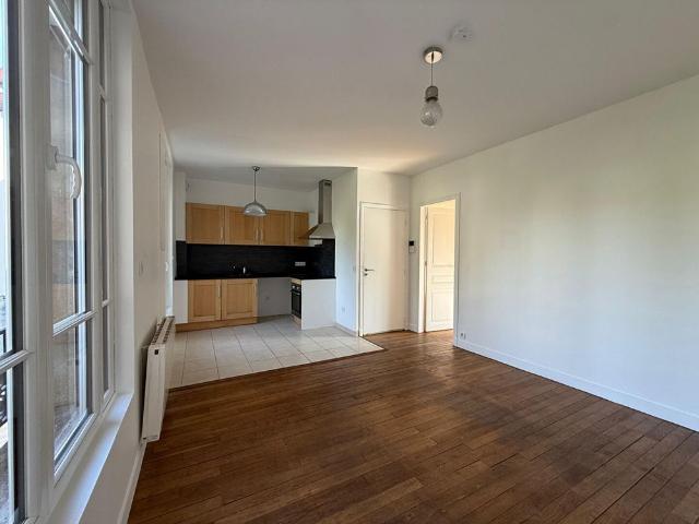 HOUILLES 2P CENTRE VILLE