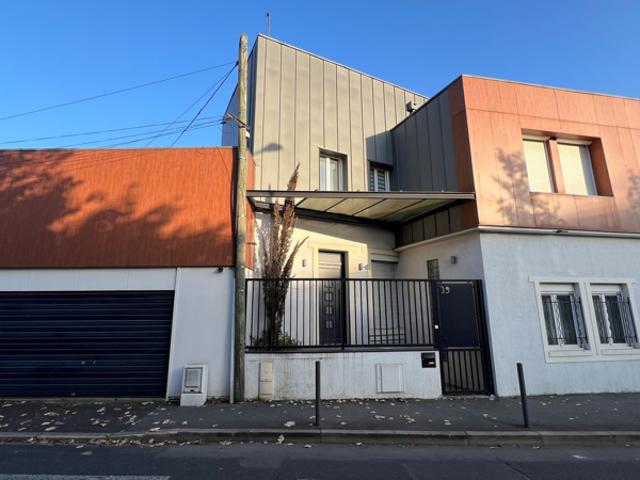 HOUILLES Centre, maison d'Architecte Moderne RER à pied !