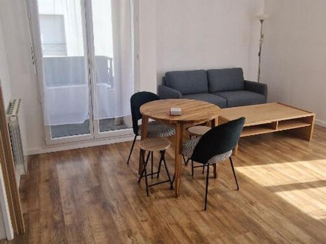 HOUILLES CENTRE VILLE* APPT F2 avec Balcons