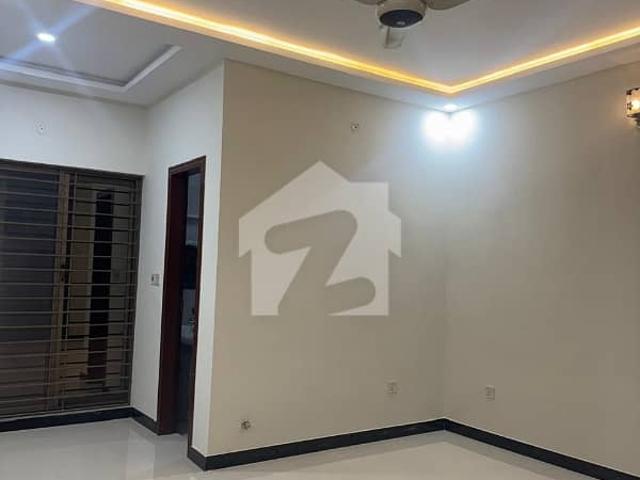 Hous For Sale In F17/2 T& ECHS Islamabad