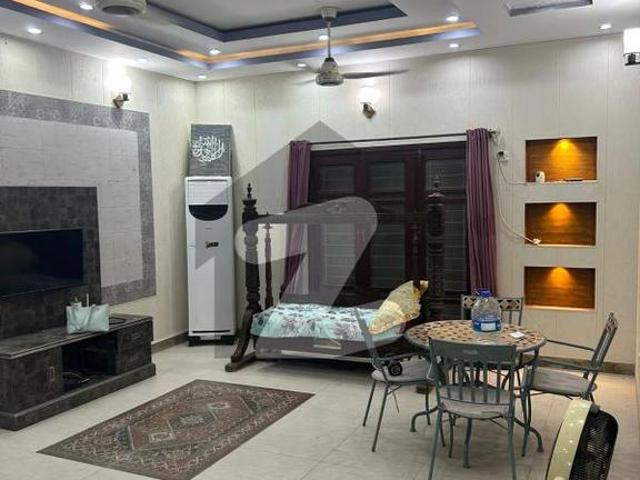 House 400 square yard double storey one unit gulshan e maymar