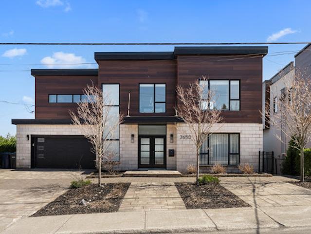 Contemporary house with terrace