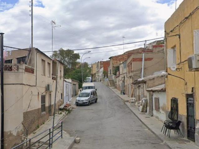 Casa en venta en Elda, Alicante en Calle Sierra Nevada