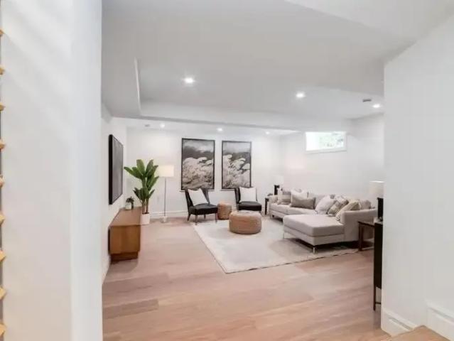House 4 Bedroom For Rent Calgary AB 4200 ES104824582