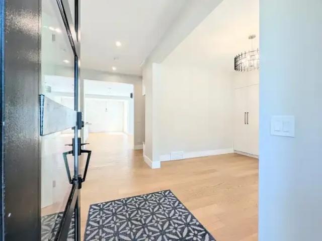 House 4 Bedroom For Rent Calgary AB 4950 ES105167313