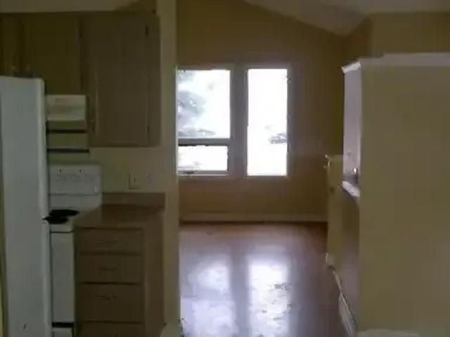 House 4 Bedroom For Rent Calgary AB 1990 ELS102658564