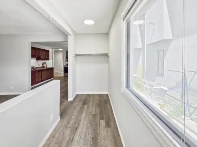 House 4 Bedroom For Rent Calgary AB 2150 ES103355322