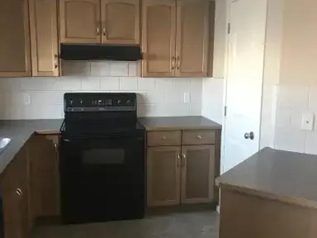 House 4 Bedroom For Rent Calgary AB 2200 ES103011845