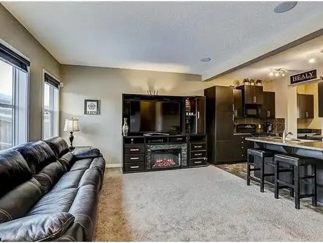 House 4 Bedroom For Rent Calgary AB 2450 ES102658554