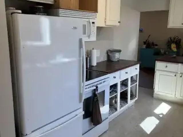 House 4 Bedroom For Rent Calgary AB 2540 ELS102846560