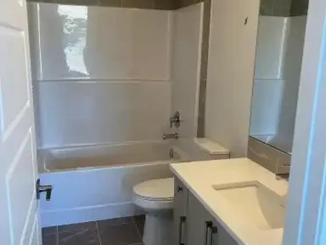 House 4 Bedroom For Rent Calgary AB 2800 ES103338276